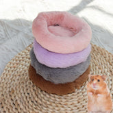 Ultra-Soft Faux Fleece Pet Mat Warm Winter Round Cushion for Hamsters, Guinea Pigs & Dwarf Rabbits Thermal Nest Pad for Small Animals